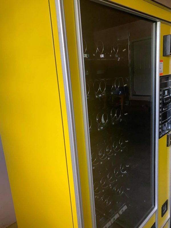 Buy Automatic Products 111 Snack Machine Online - Image 3